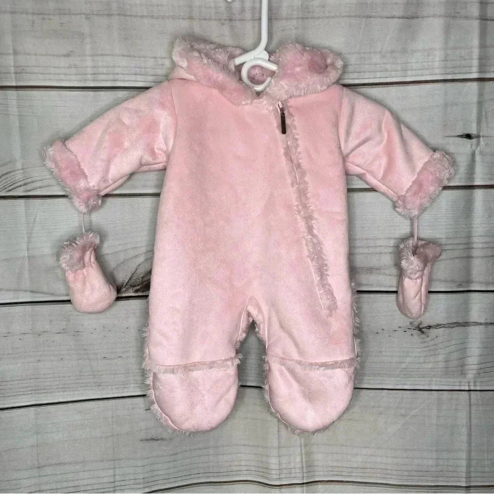 Widgeon Bunting Pram Suit Kids 3M Pink Fleece Faux Fur Trim Attached Mittens